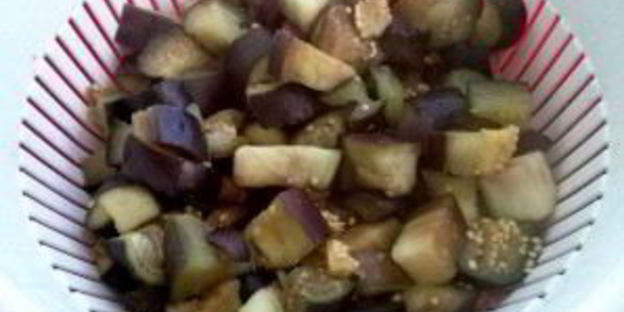 малосольные баклажаны с чесноком