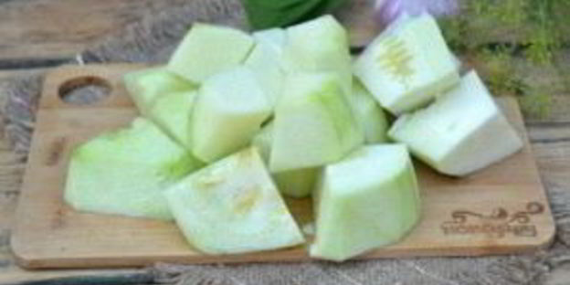 малосольные кабачки