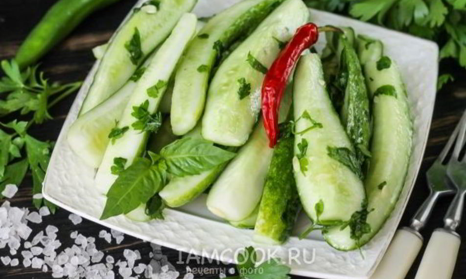 Рецепт малосольных огурцов в пакете за 2 часа