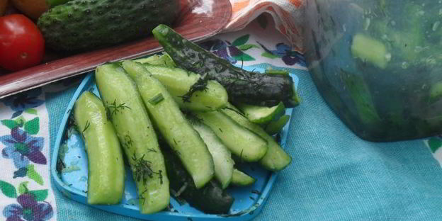 малосольные огурцы за полчаса