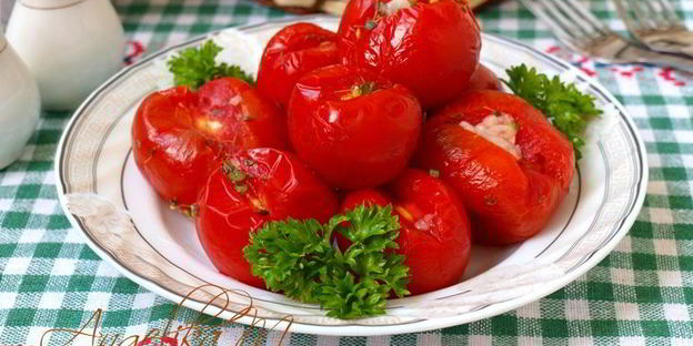 малосольные помидоры в пакете