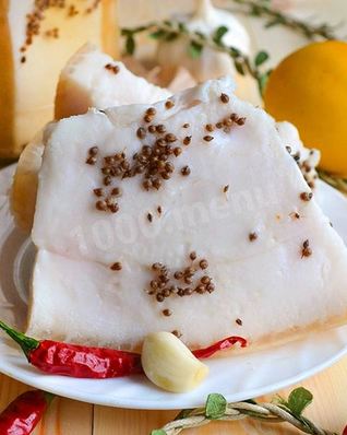 Сало соленое в банке