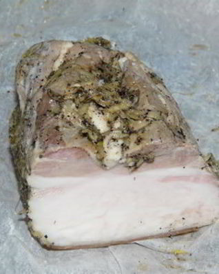 Сало в чесноке