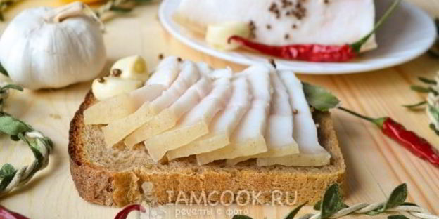 сало в рассоле в банке