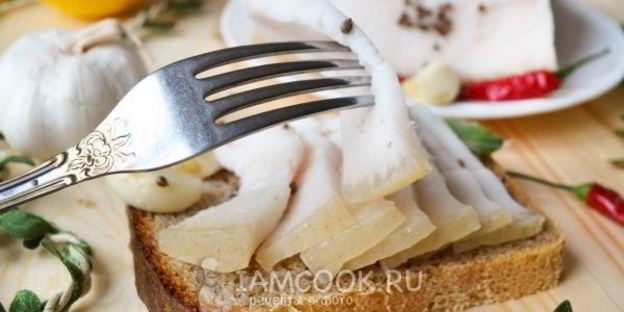 сало в рассоле в банке