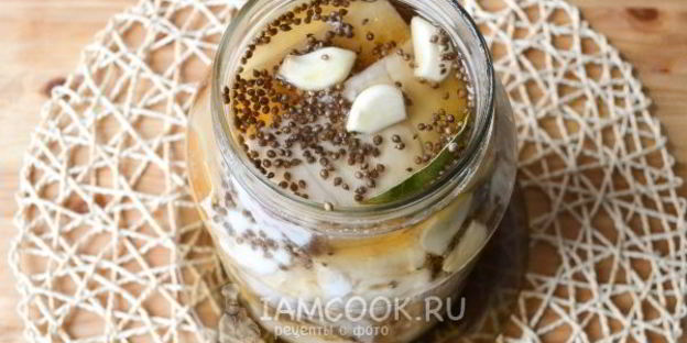 сало в рассоле в банке