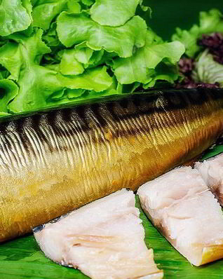 Соленая скумбрия