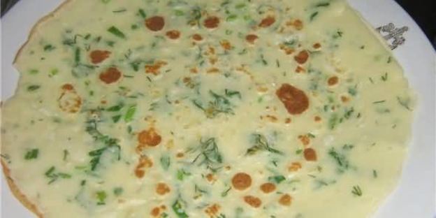 рулетики с лососем слабого соления с малиновым вареньем