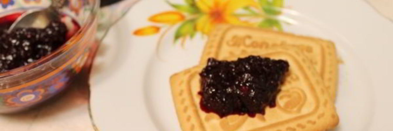 Варенье из черноплодной рябины с цитрусовыми