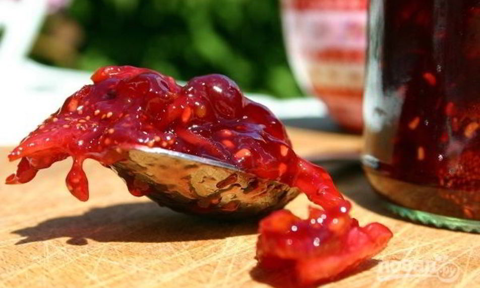 Рецепт варенья из крыжовника с клубникой, малиной и апельсином