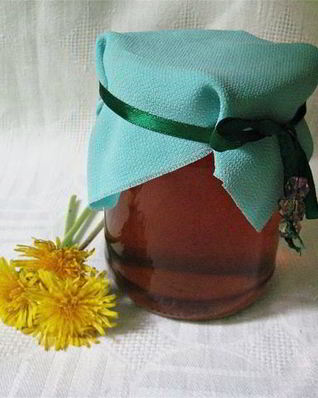 Варенье из одуванчиков с цветками