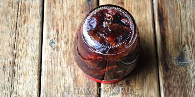 варенье из слив с грецкими орехами
