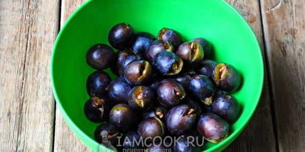 варенье из слив с грецкими орехами