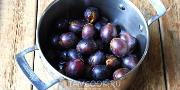 варенье из слив с грецкими орехами