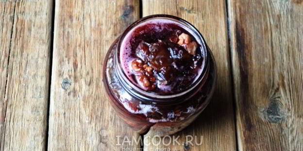 варенье из слив с грецкими орехами