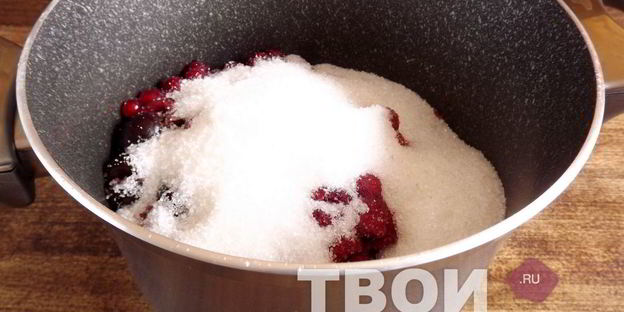 ягодный конфитюр