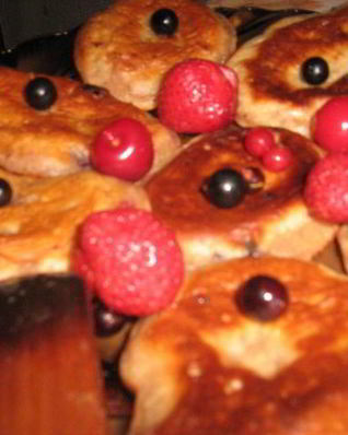 Ягодные оладушки