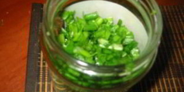 засолка лука на зиму