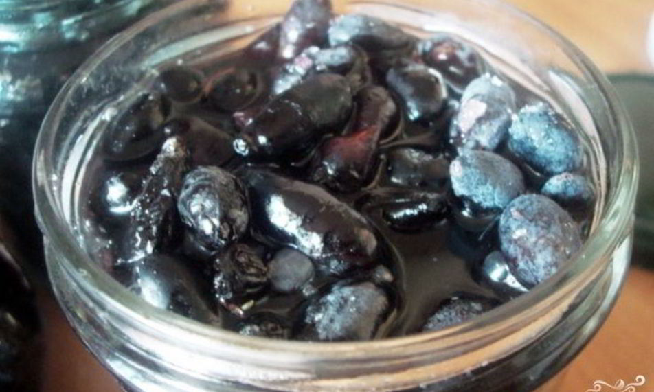 Рецепт жимолости на зиму