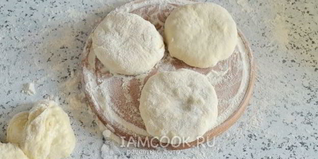 беляши с куриным фаршем