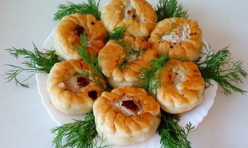 Рецепт беляшей жареных дрожжевых с мясом