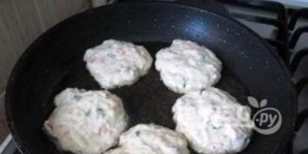 ленивые беляши на дрожжах