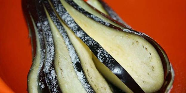 блюдо павлиний хвост из баклажанов