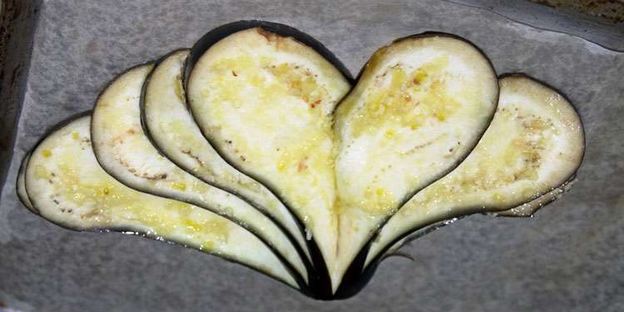 блюдо павлиний хвост из баклажанов