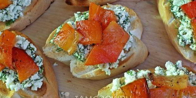 брускетта-гриль с запеченным перцем