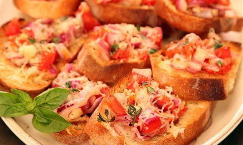 Рецепт брускетты классической и с грибами