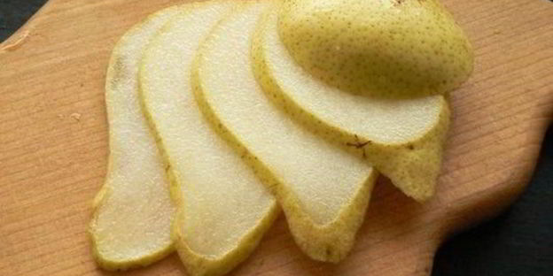 брускетта с грушей