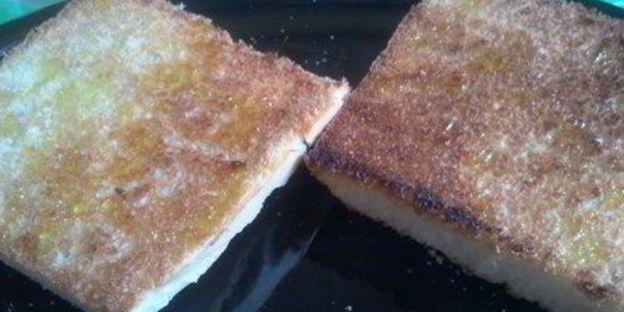 брускетта с инжиром и пармской ветчиной