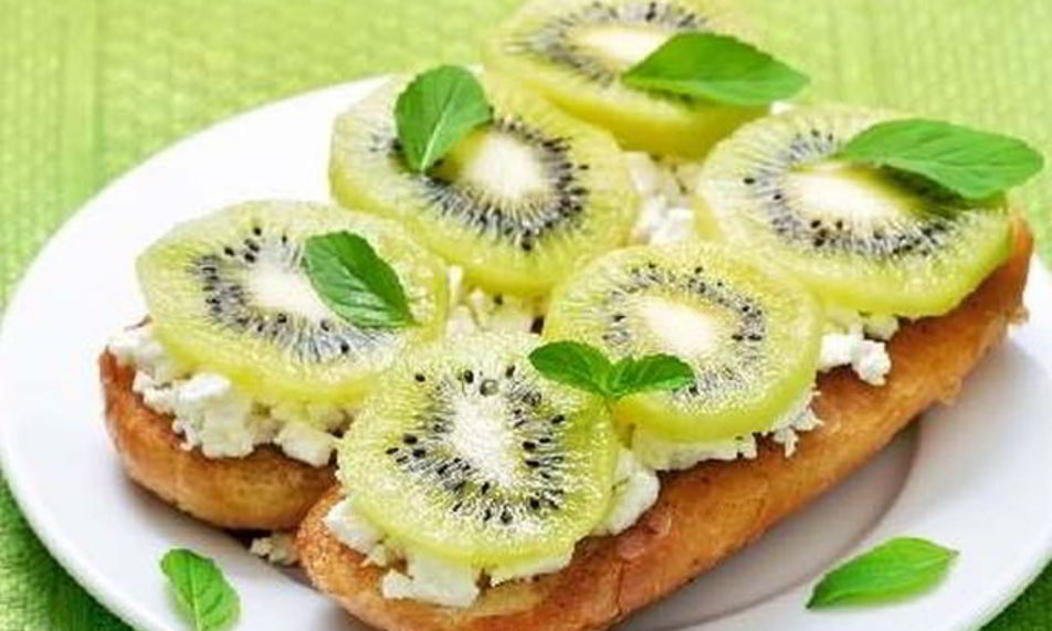 Рецепт брускетты с киви