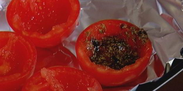 брускетта с помидорами-гриль и артишоками