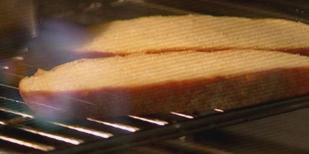 брускетта с помидорами-гриль и артишоками