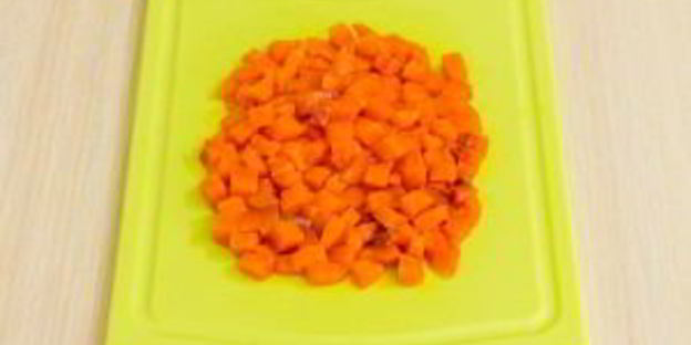 брускетта с семгой и песто