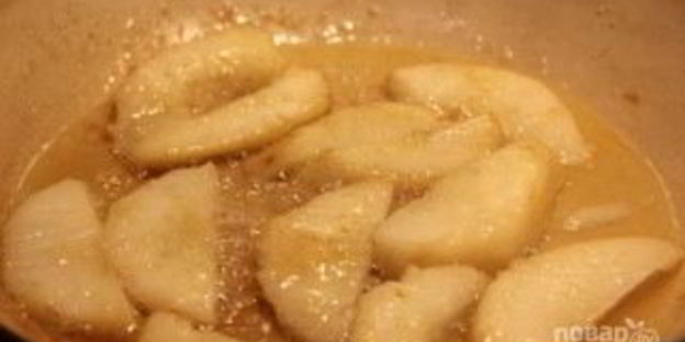 брускетты с грушей и сыром