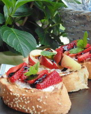 Летние брускетты