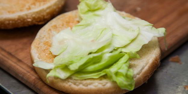 бургер с двумя котлетами