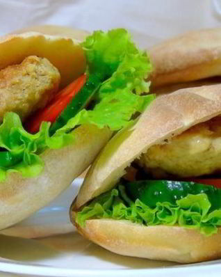 Домашние гамбургеры с куриными котлетками