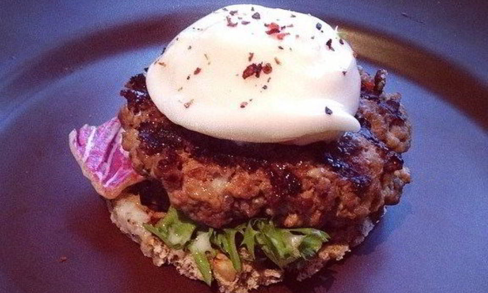 Рецепт фита бургер с яйцом пашот