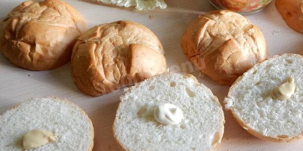 гамбургер с куриным филе