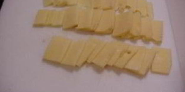 гигантский швейцарский бургер с грибами