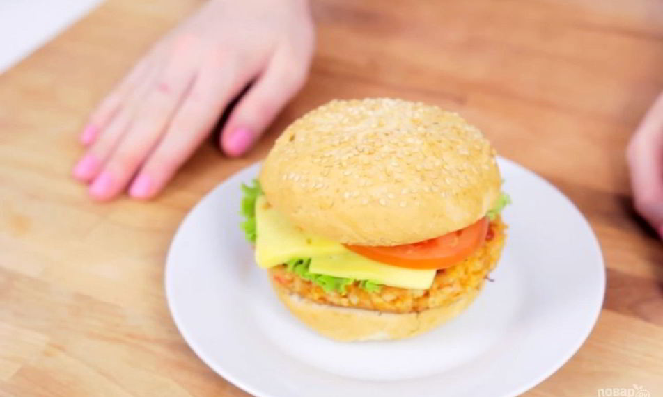 Рецепт крабсбургера с крабовой котлетой