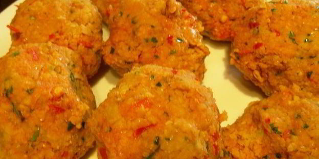 вегетарианские бургеры из нута с чеддером