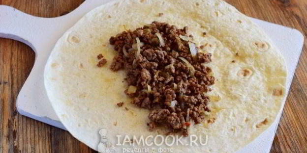 буррито с фаршем