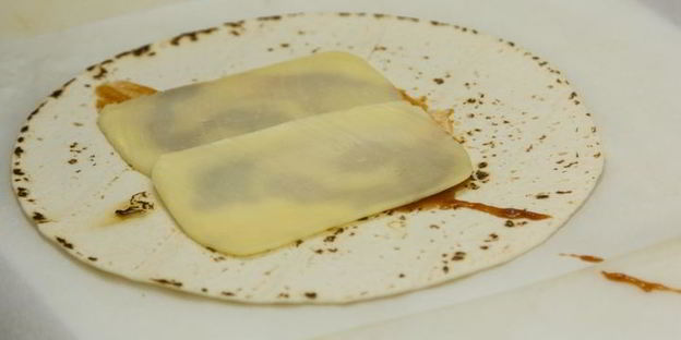 буррито с овощами и пряным филе