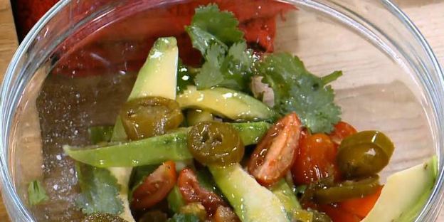 буррито с тыквой, курицей и фасолью