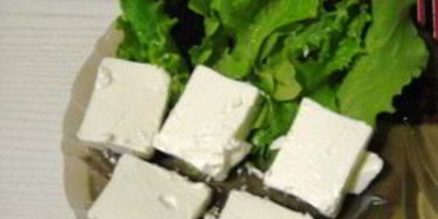 бутерброд с брынзой