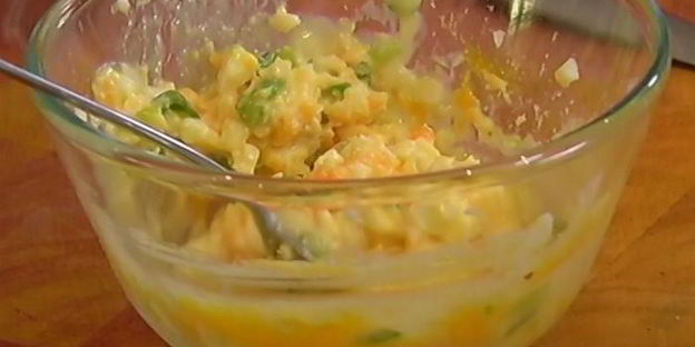 бутерброд с яйцом и домашним майонезом